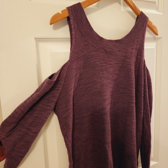 Express Cold Shoulder Lace Up Purple Reversible Sweater Size S - Picture 10 of 11